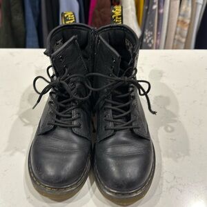 Dr Martens Combat